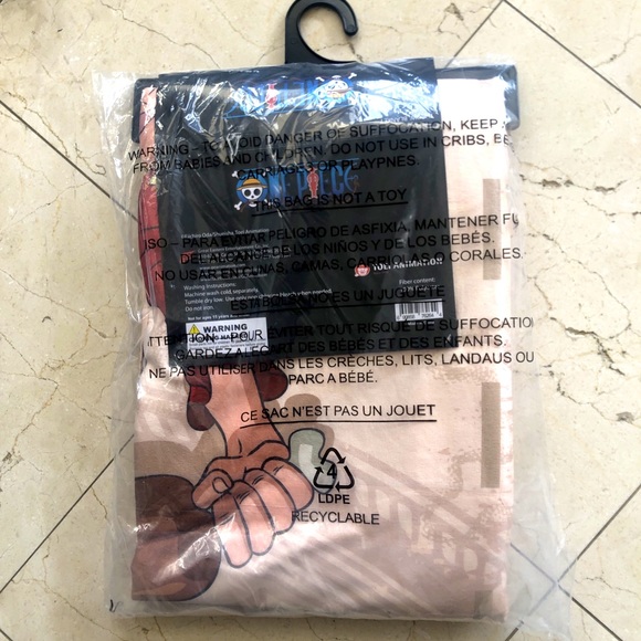 One Piece Luffy Throw Blanket - Picture 4 of 4